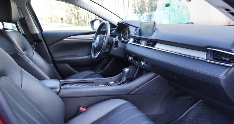 Mazda 6 cena 79000 przebieg: 99000, rok produkcji 2018 z Warszawa małe 37